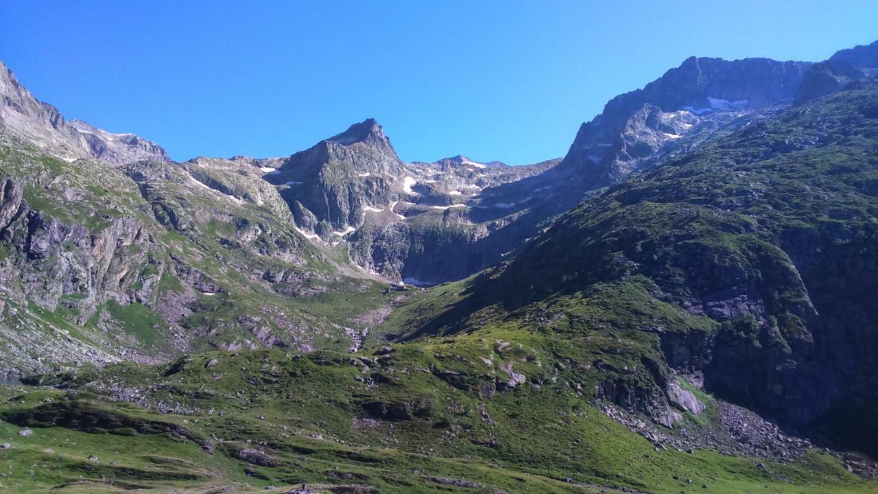 Appartement T2 Jardins De Ramel Bagnères-de-Luchon Eksteriør bilde